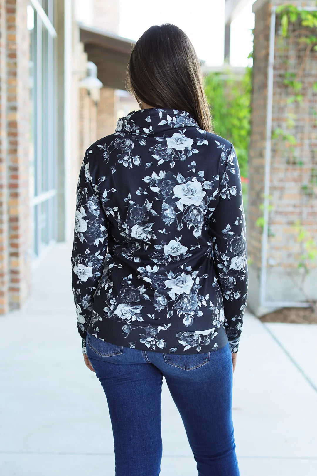 Soft Funnel Neck - Black Floral