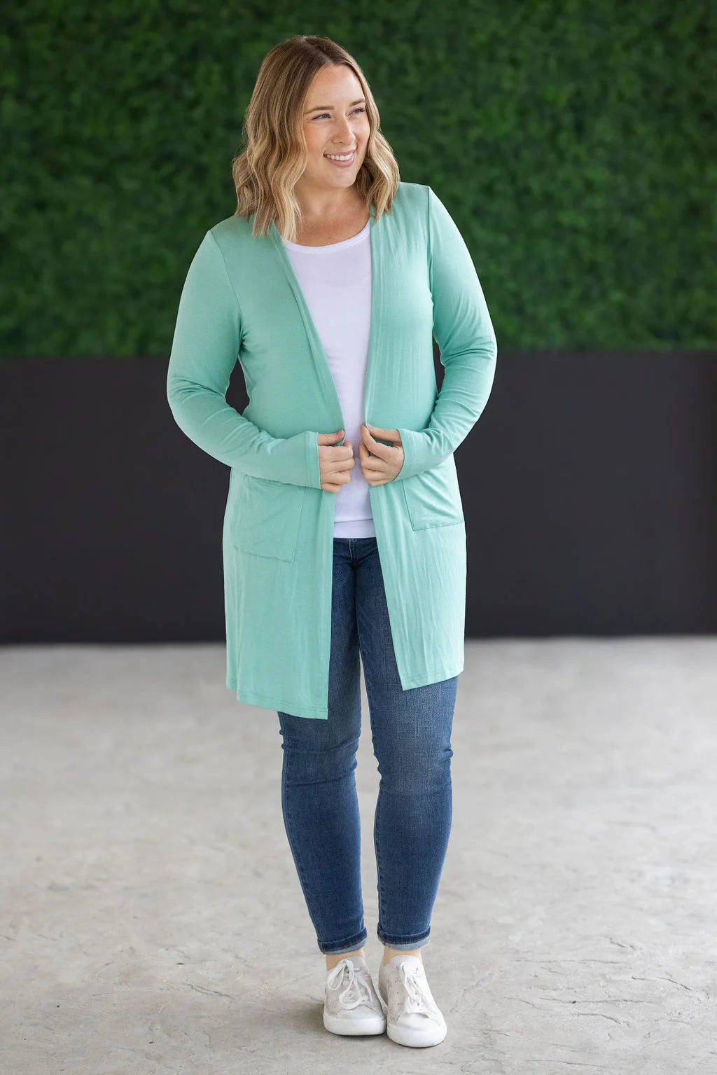 Classic Cardigan - Mint