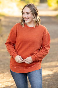 Vintage Wash Pullover in Rust