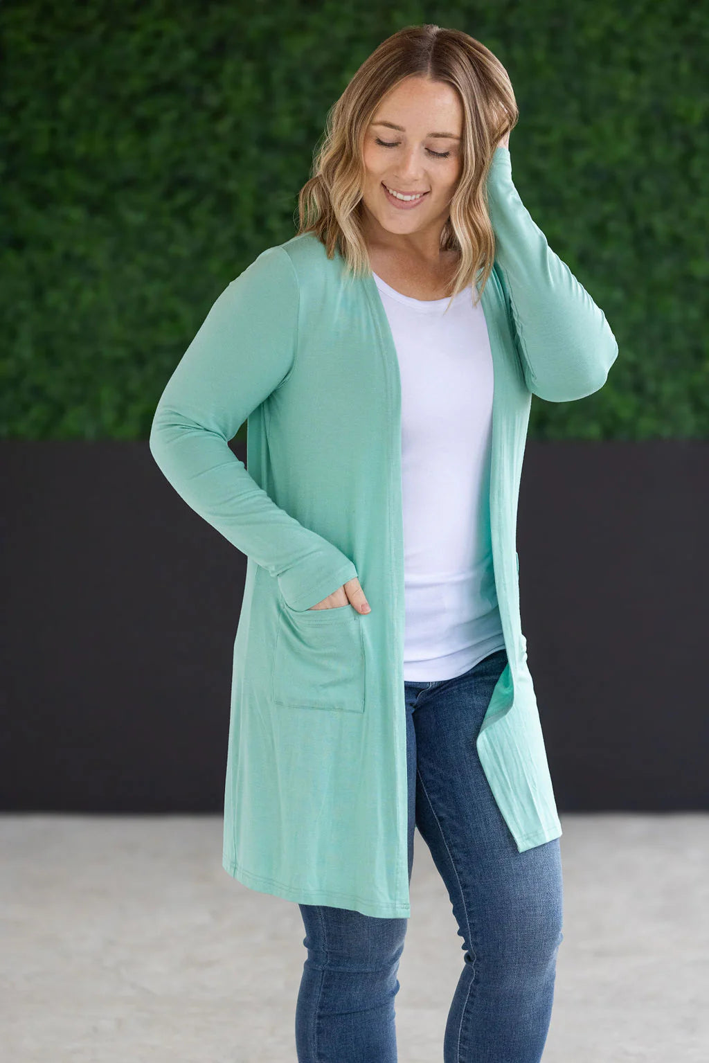 Classic Cardigan - Mint