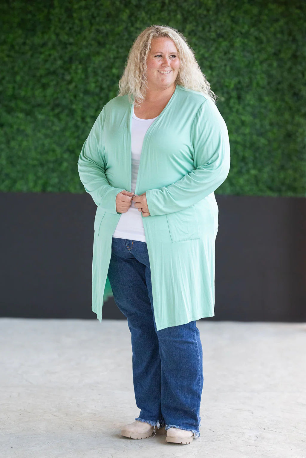 Classic Cardigan - Mint