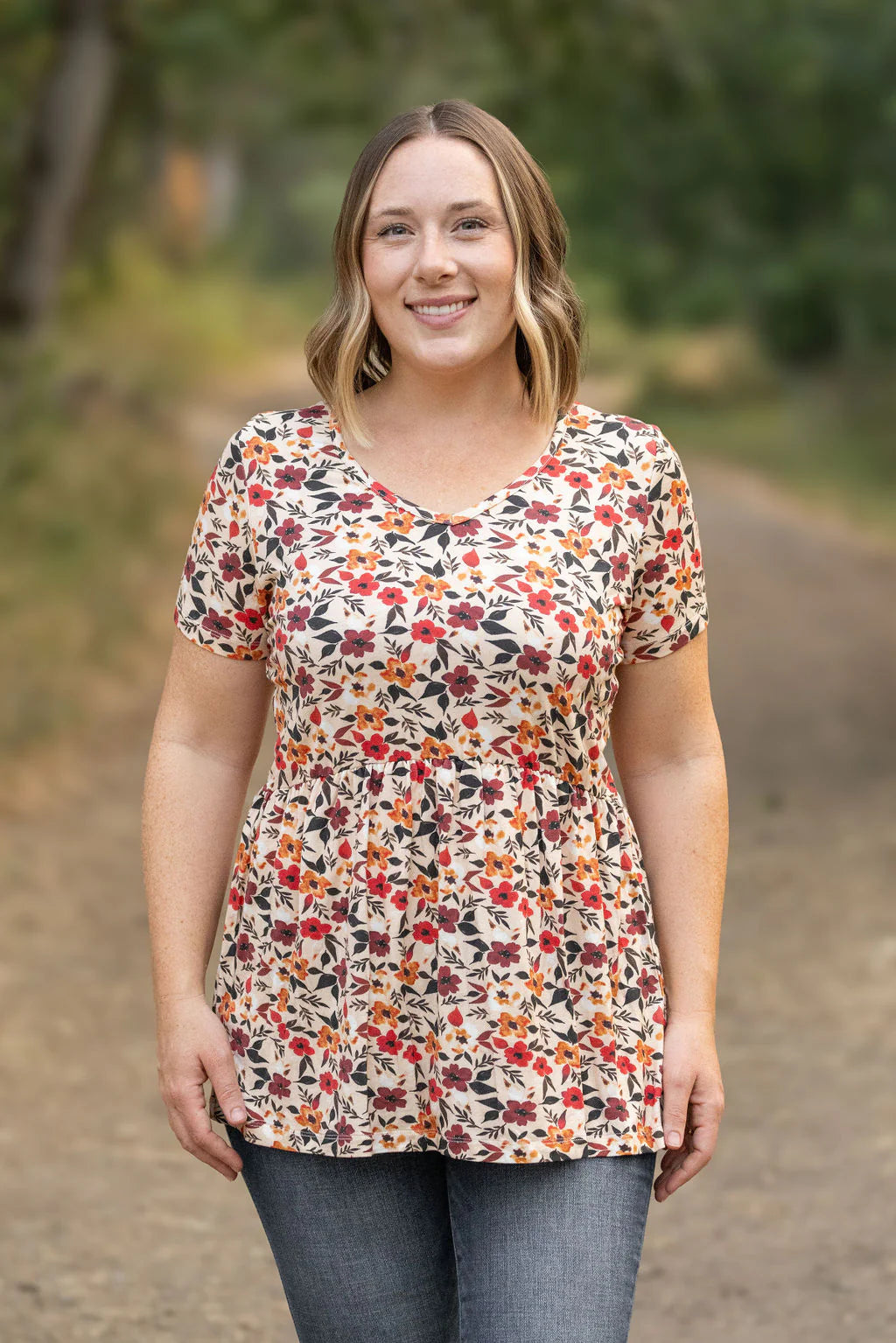 Sarah Ruffle Short Sleeve - Red Floral