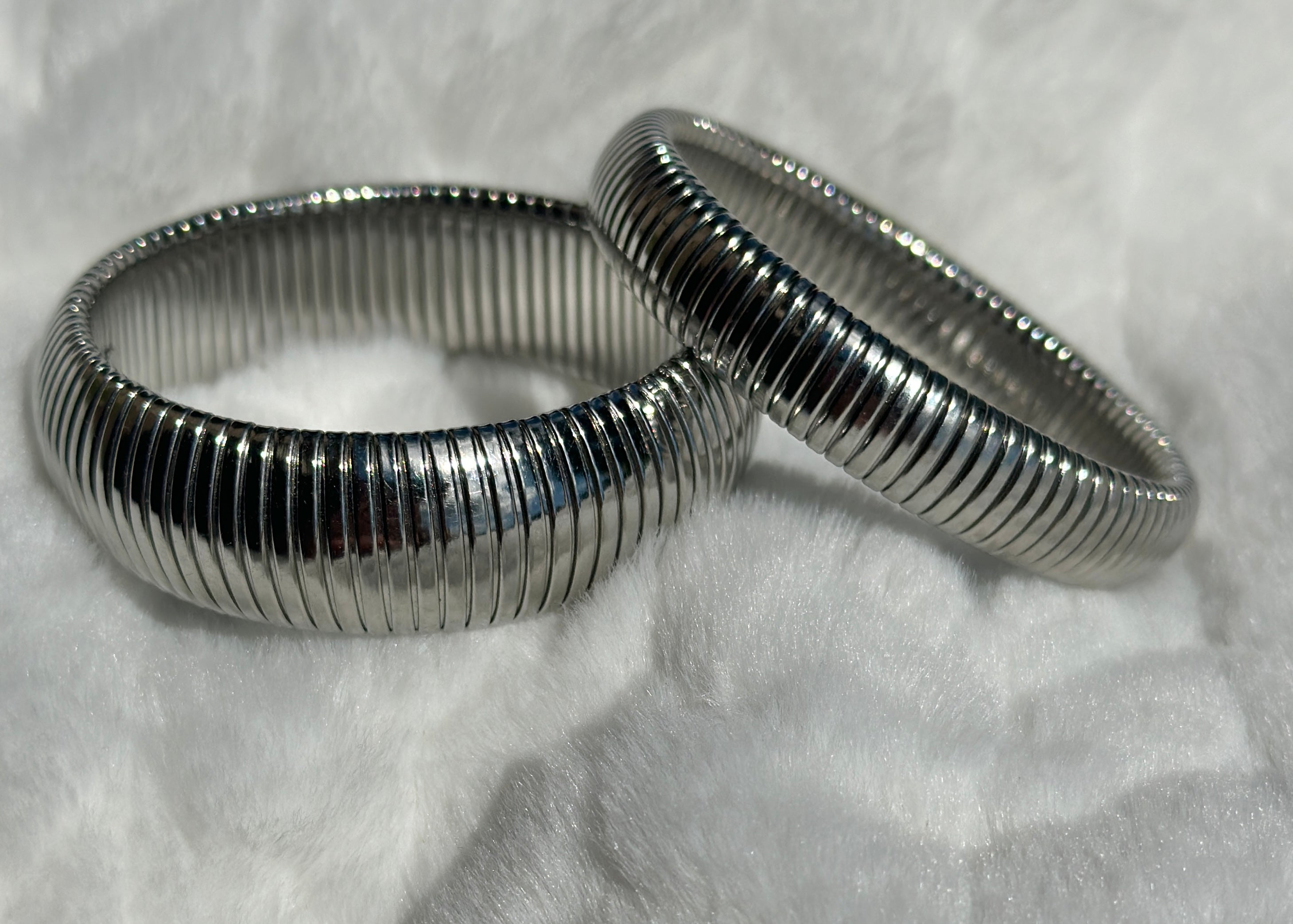 Barbara Stretch Bangles