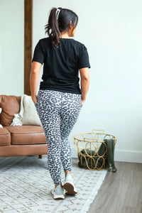 Athleisure Leggings - Snow Leopard