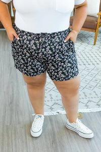 Jamie Shorts - Black Floral