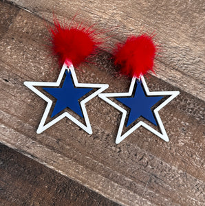 Dangle Stars Earrings With Pom