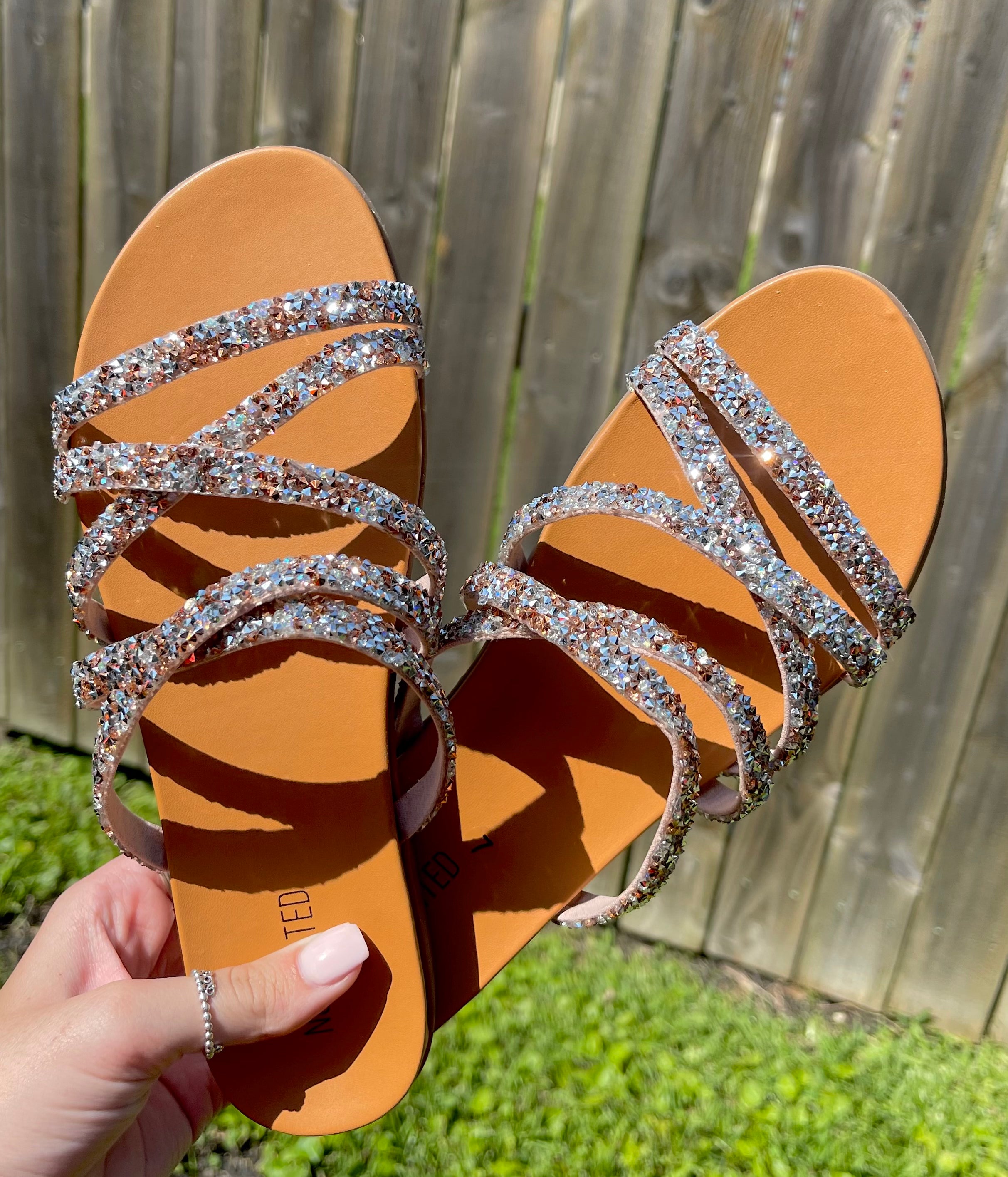 Monique Sandals in Champagne