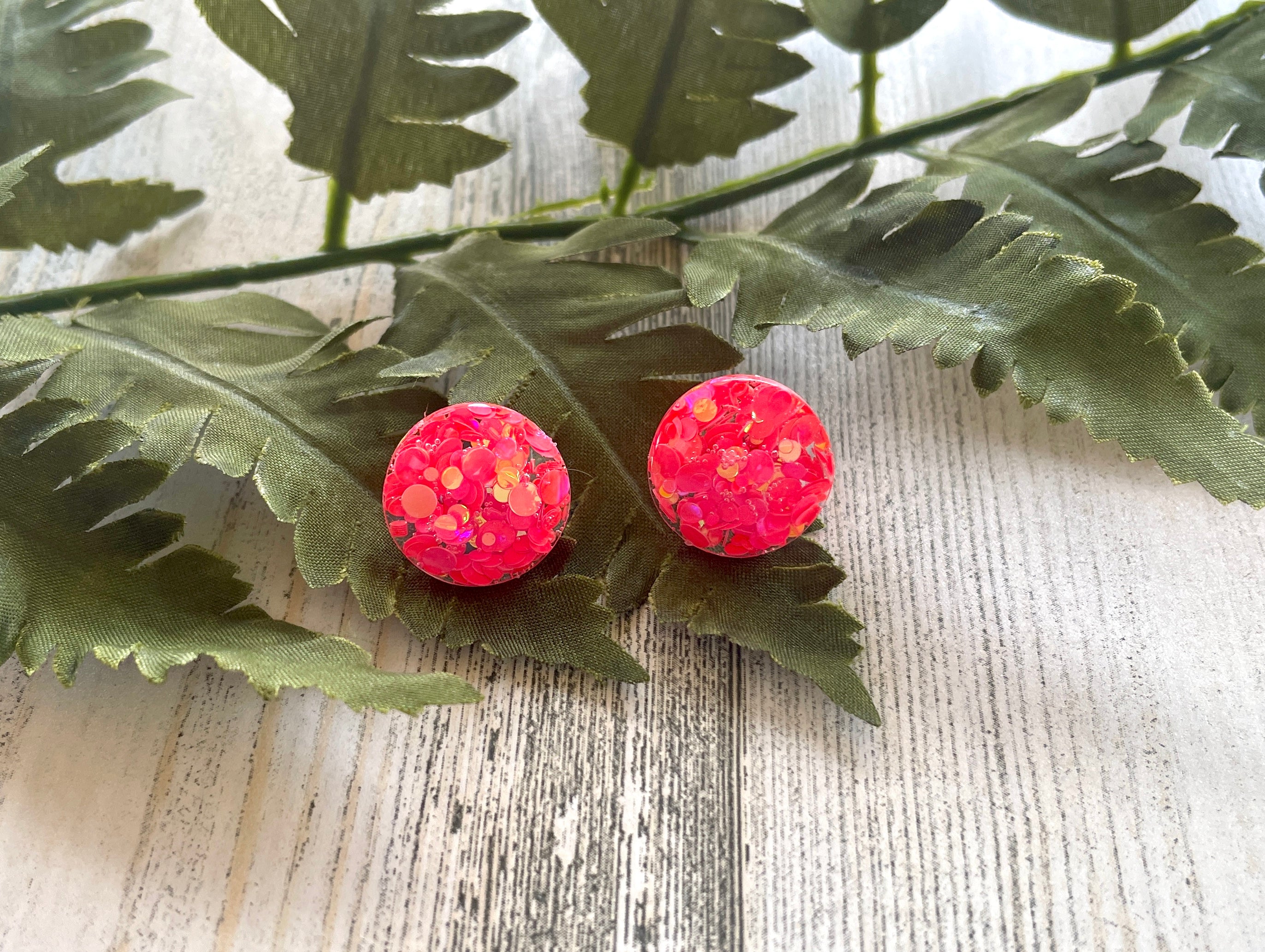 Glitter Stud Hypoallergenic Earrings in Coral