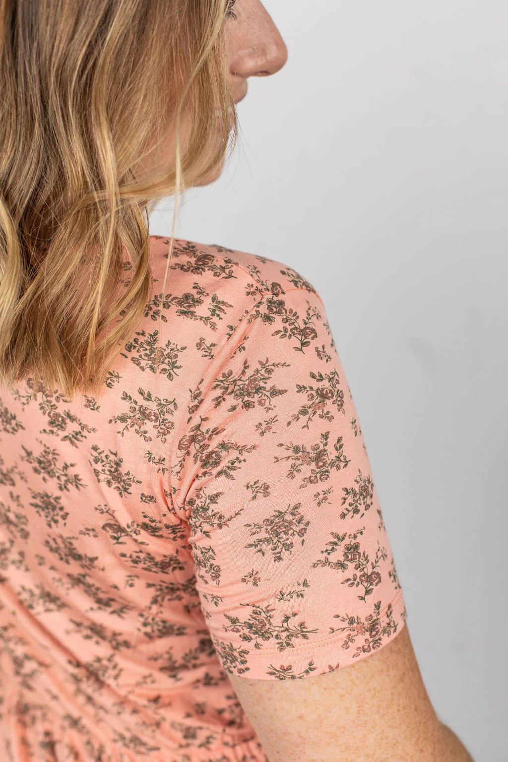 Sarah Ruffle Top - Peach Floral