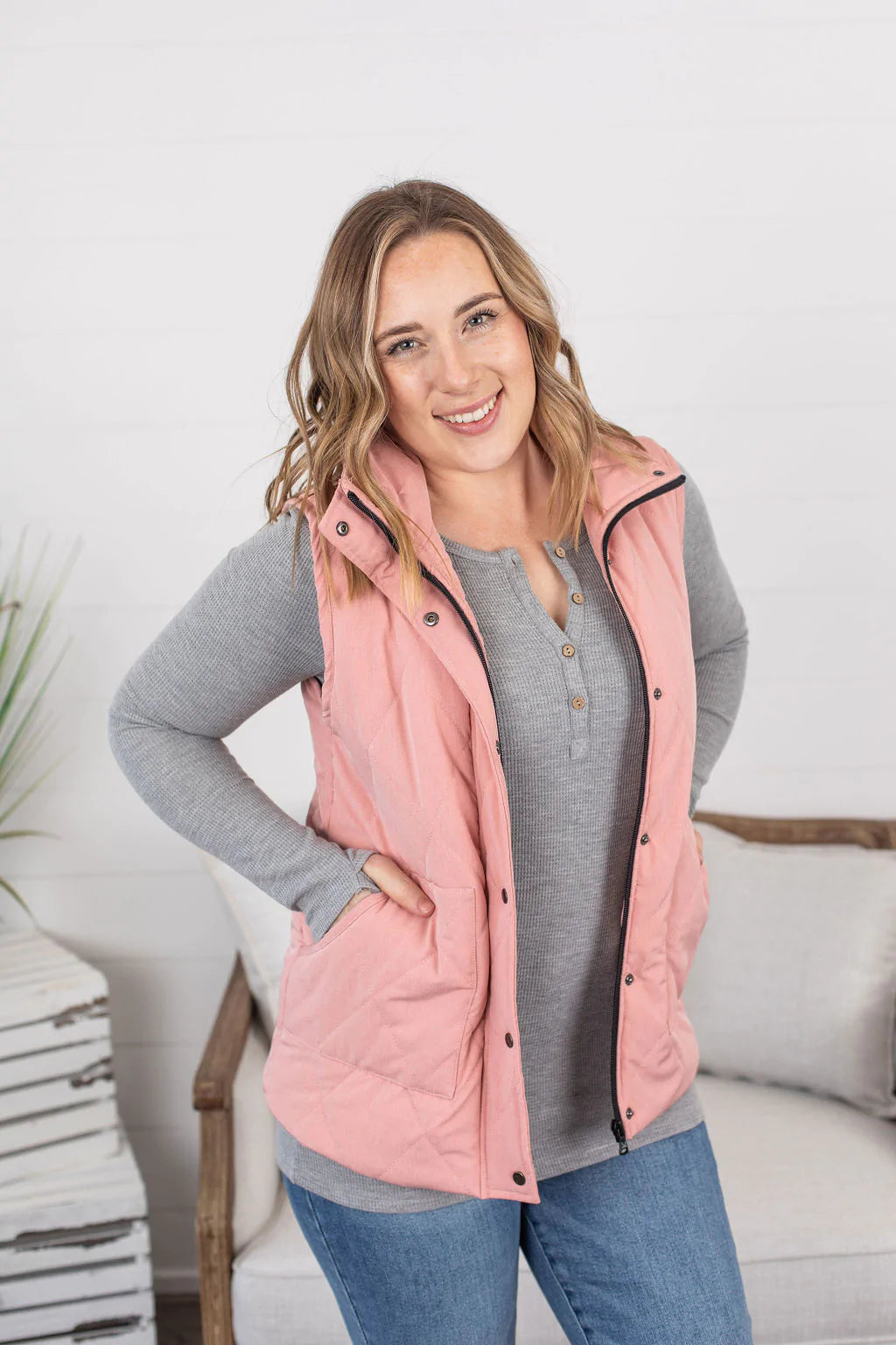 Remy Zip Up Vest - Heathered Pink