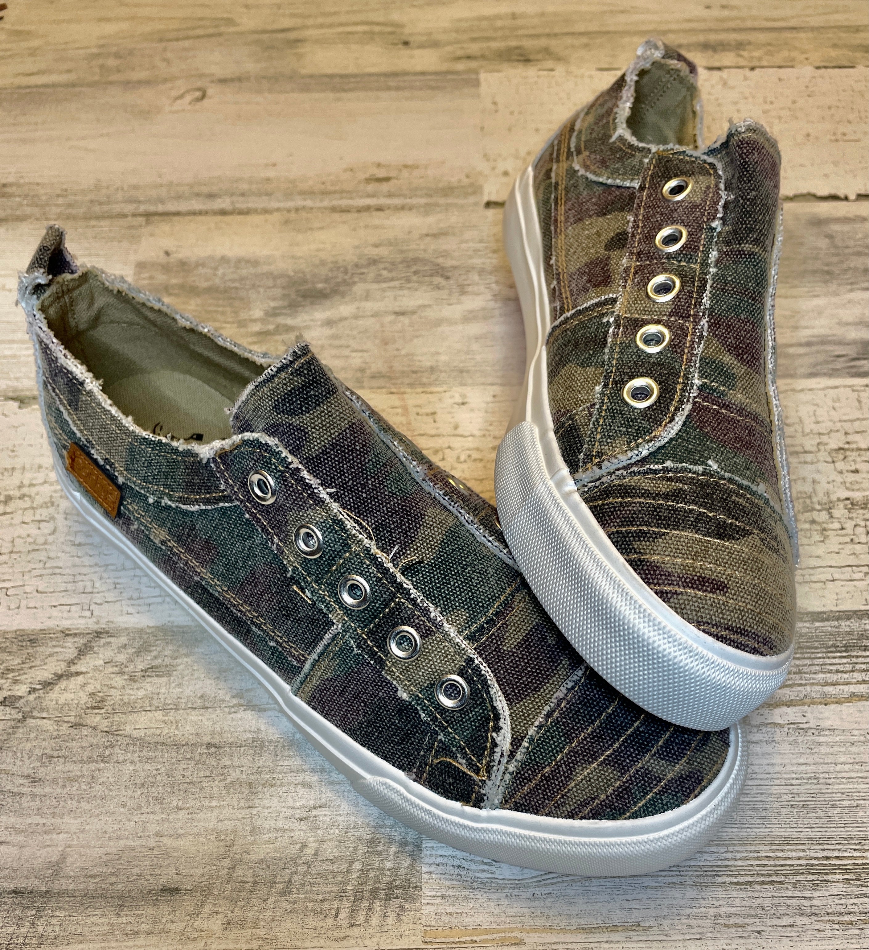 Canvas Camo Distressed Sneakers