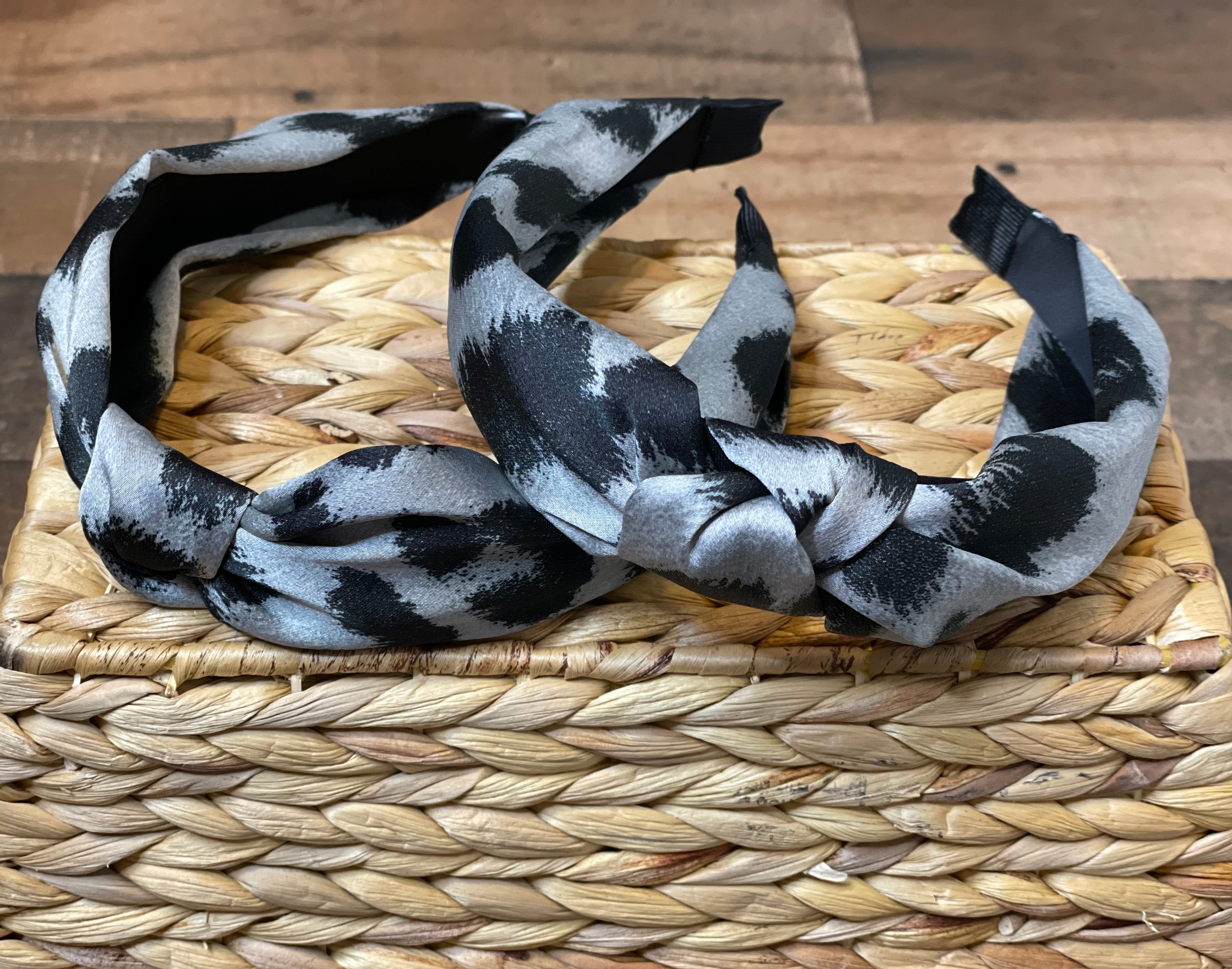 Gray Leopard Knot Headband