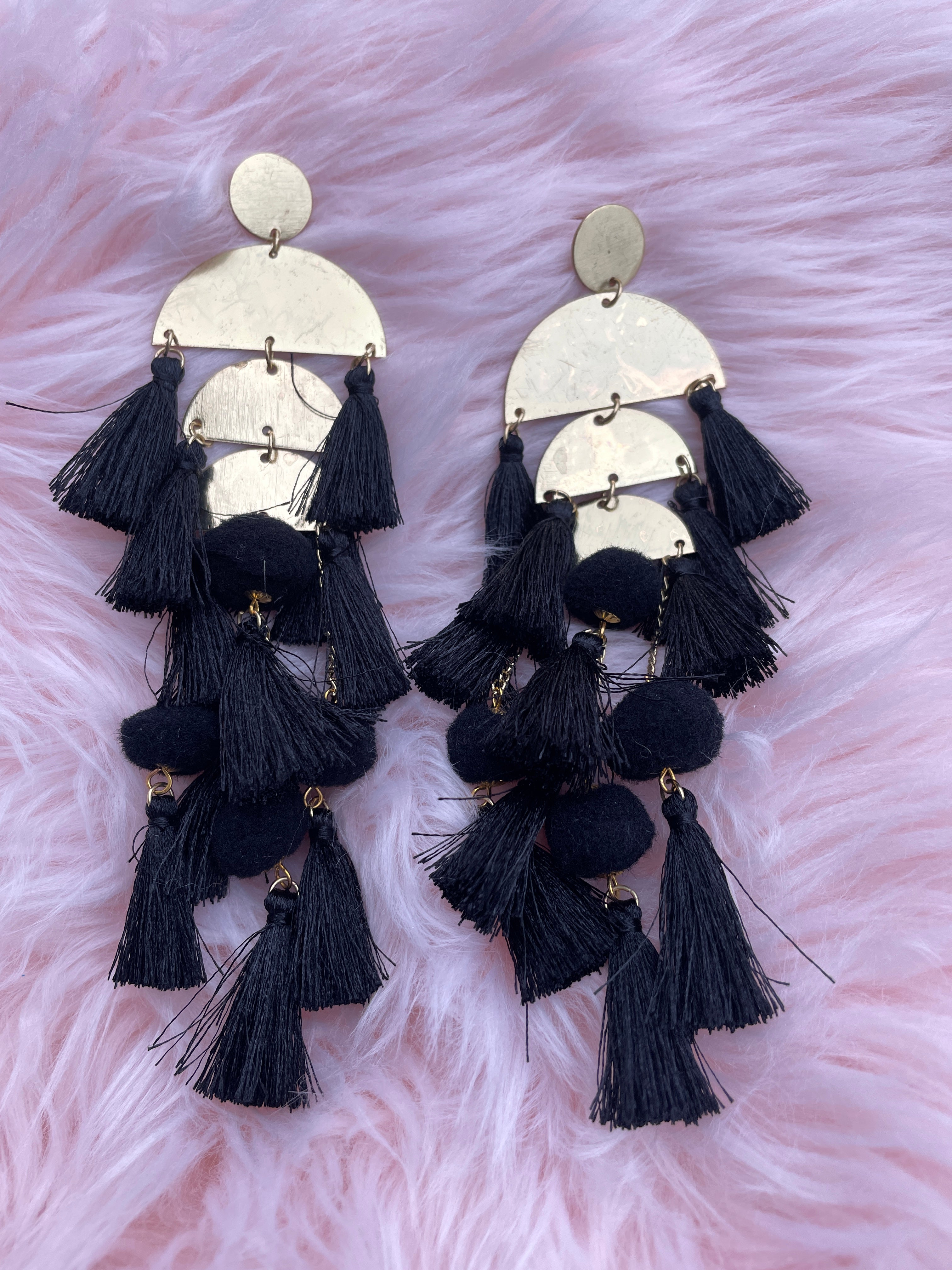 Chandelier Tassel Earrings in Black