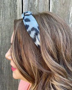 Gray Leopard Knot Headband